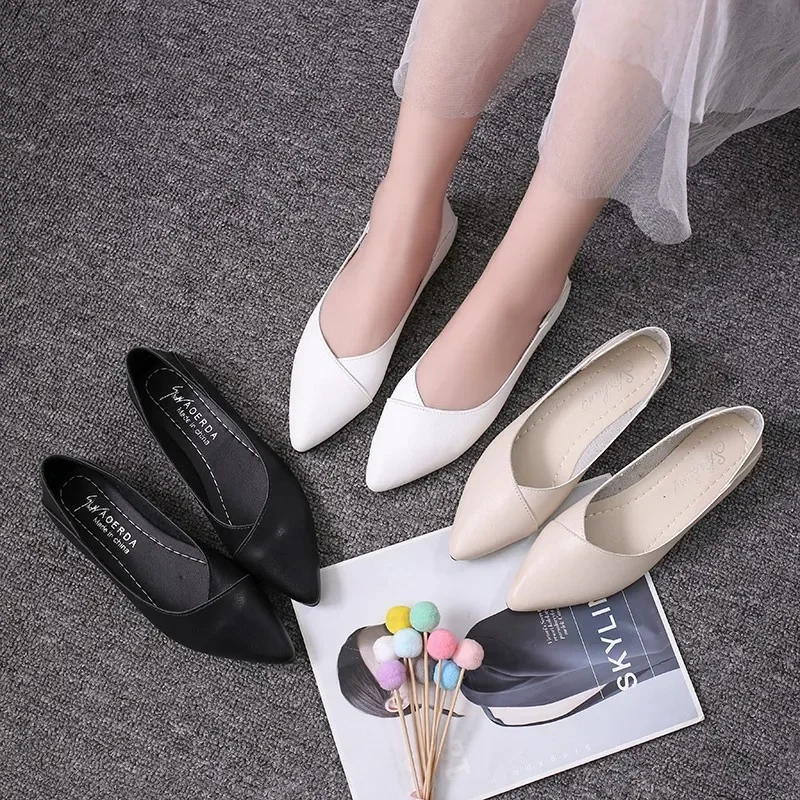 New Women Shoes Spring Autumn Ladies Flat Shoes Fashion Girl's PU Leather V Cut Woman Casual Shoes