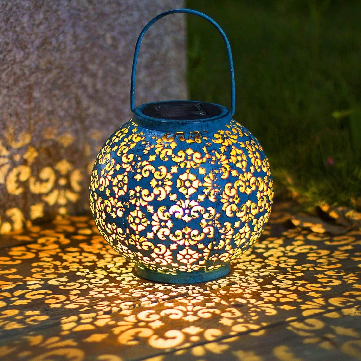فانوس شمسي معلق للإضاءة الخارج - مراجعة Outdoor Lighting Pathway وسعره