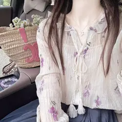 French Gentle Style Floral V-neck Shirt with Feminine Charm and Sweet Chiffon Top