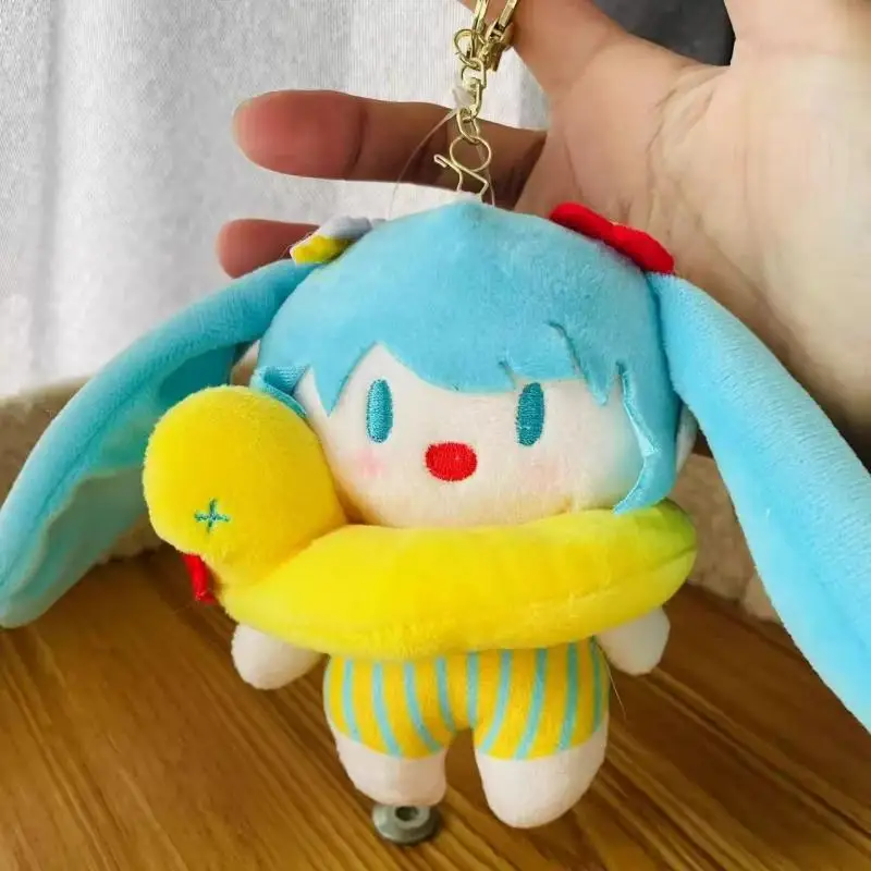 

Kawaii брелок Hatsune Miku, мультяшная аниме-фигурка, моделирование, милое кольцо для плавания, сумка Hatsune Miku, подвеска, украшение, аксессуары, подарки