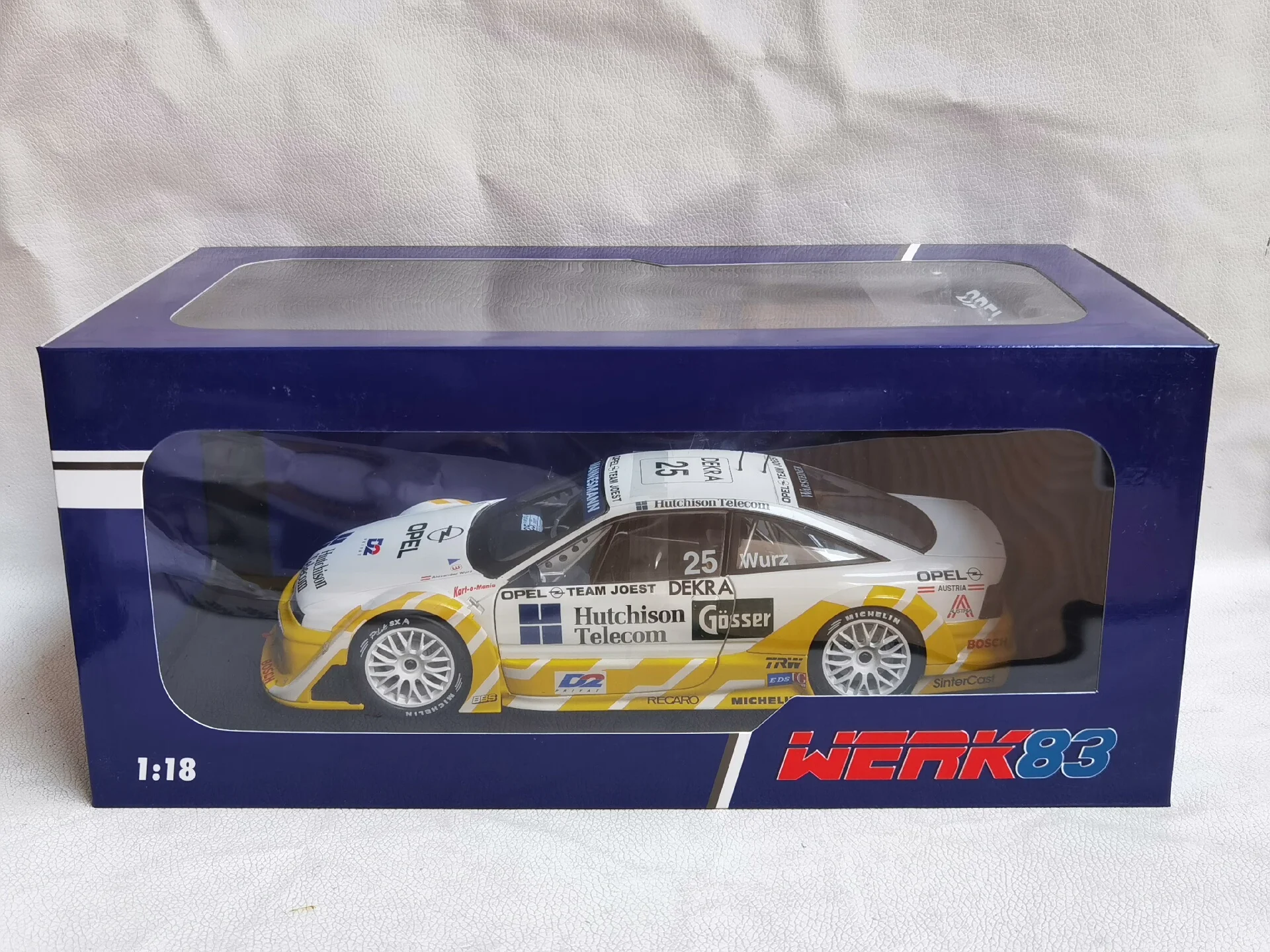 

Flaws Diecast WERK83 1/18 Scale OPEL Calibra V6 1995 Opel Racing Alloy Car Model Collectible Toy Gift Souvenir Display Ornament