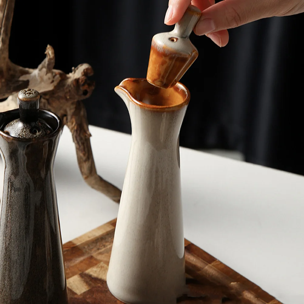 

Ceramic Soy Sauce Dispenser Bottle Kitchen Supply High Temperature Resistant Vinegar Cruet Condiment Container