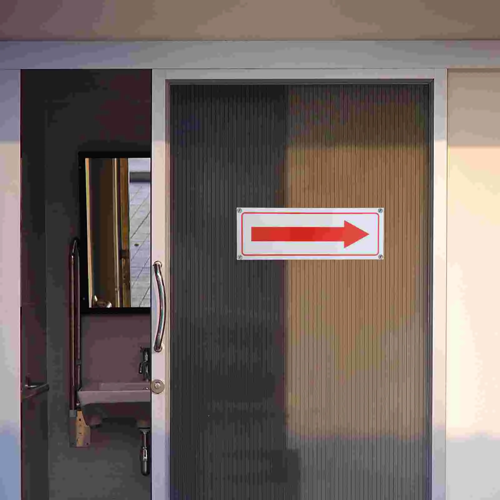 4 Pcs Arrow Sign Left and Right Indication Signs Triangle Directions Metal Aluminum Alloy