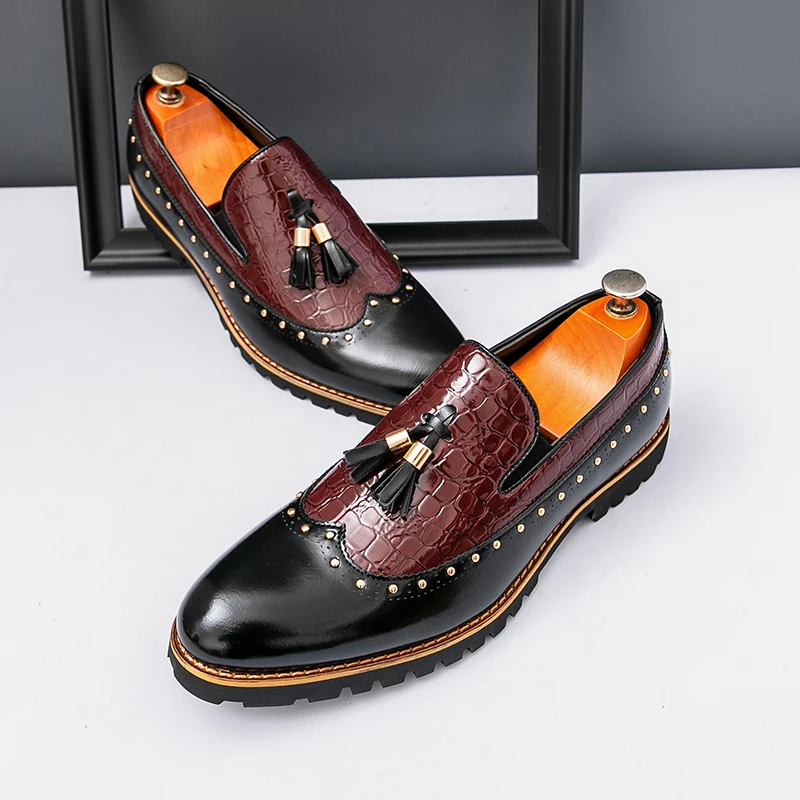 

Fashionable Men Loafers Low Heel Color Blocked Tassel Decoration Business Casual Men Shoes Sizes 38-46