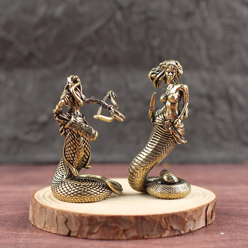 Bronze Medusa Sculpture Greek Snake Woman Home Office Desktop Decoration Cross-Border Gaming Model Craft Artwork