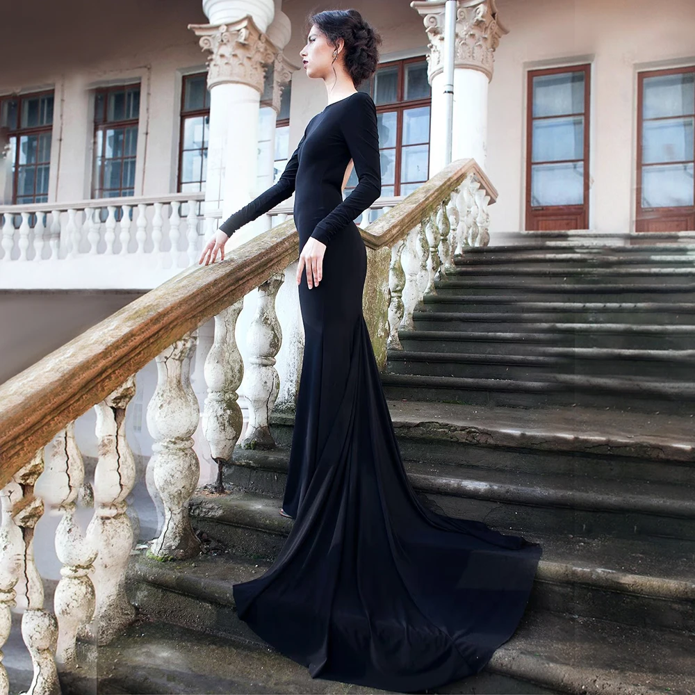 Elegante Simples Boat Neck Evening Dresses Black Satin Formal Prom Vestidos Mangas Compridas Open Back A-Line Sweep Train Party Dress