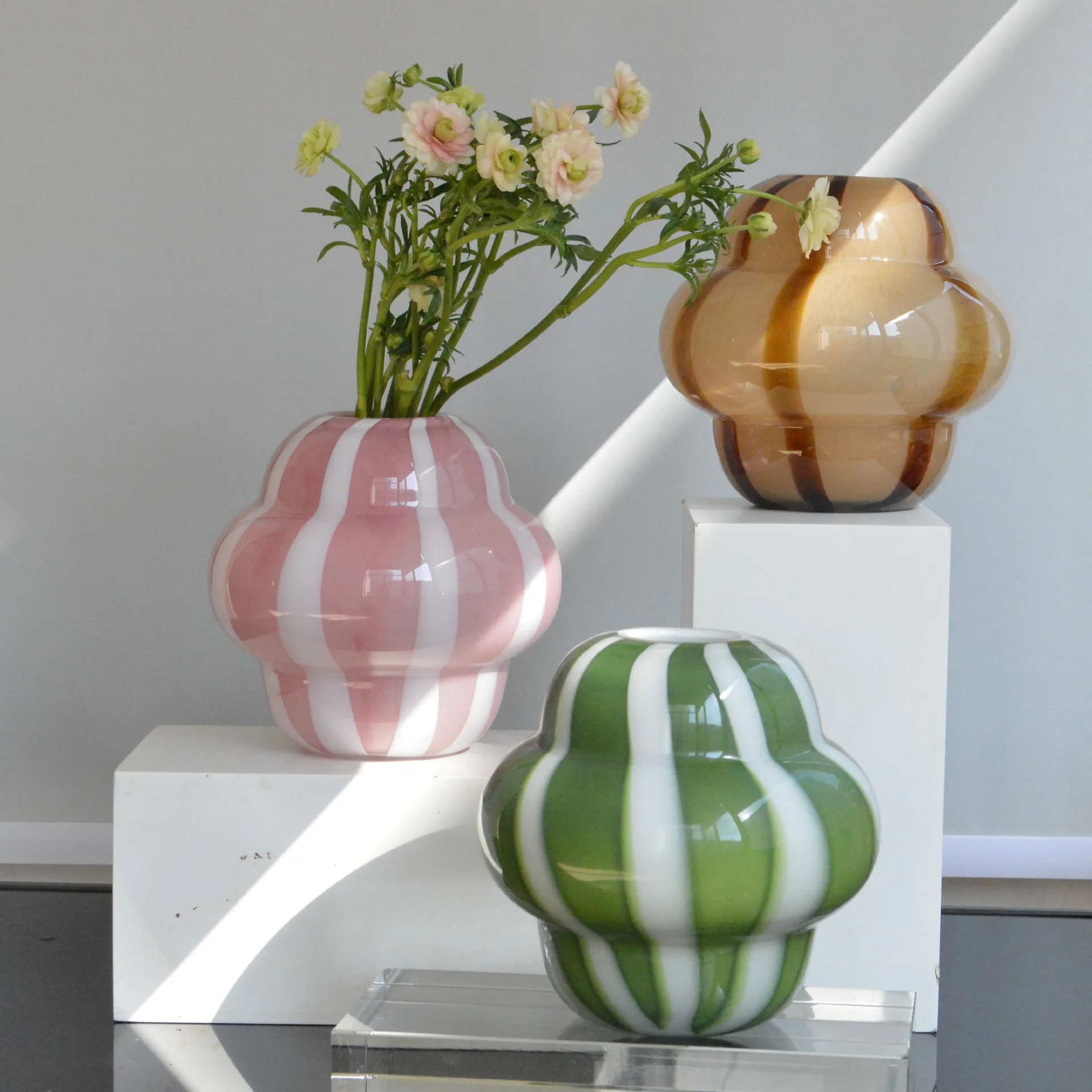 Retro Striped Cloud Pumpkin Glass Vase, Hydroponic Flower Container, Tabletop Ornament, Aesthetic Living Room Home Decoration