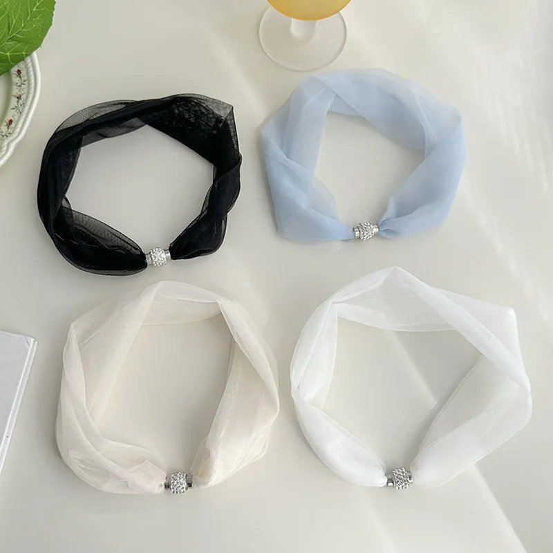 

Женский кружевной шарф с пряжкой, простой жемчужный кулон, защита для шеи, маленький дышащий сетчатый шарф, декоративный шелковый шарф в литературном стиле