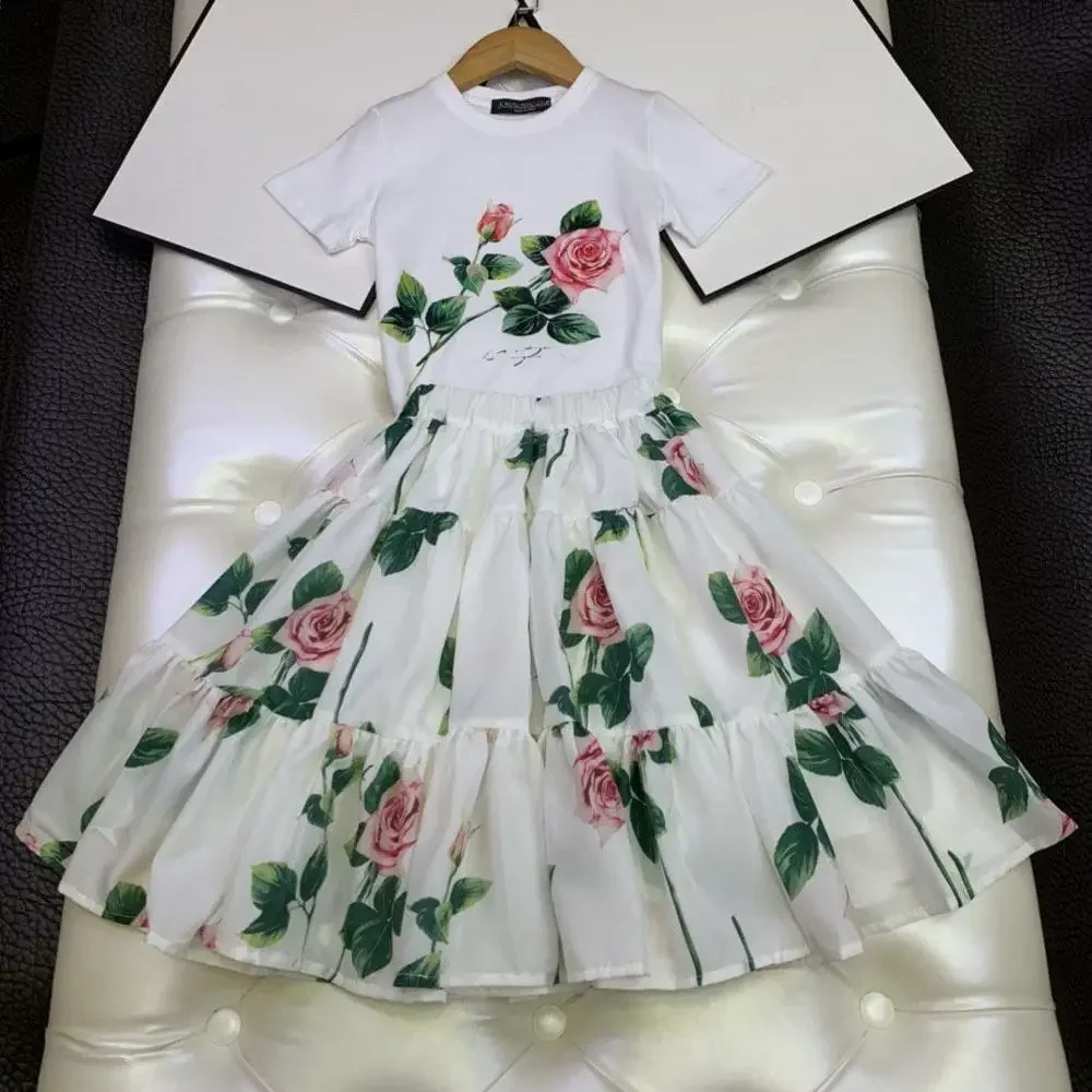 

2025 Fashion girls clothes sets cotton tops t shirt+Flower skirt 2pcs vintage summer kids dress suit children clothing outfits