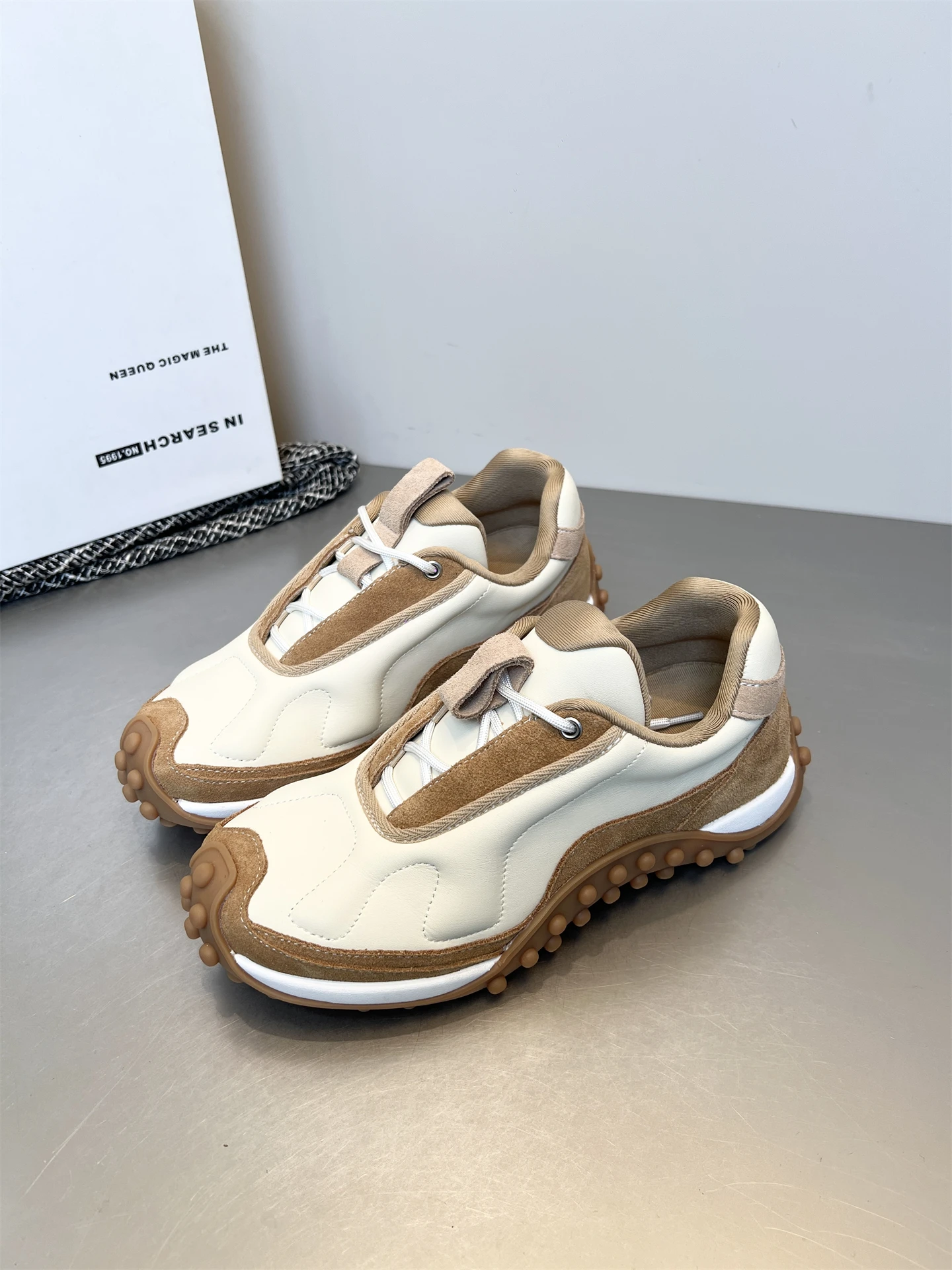 

Новые повседневные легкие нескользящие уличные походные туфли, прогулочные кроссовки, женские высококачественные баскетбольные кроссовки для бега для женщин