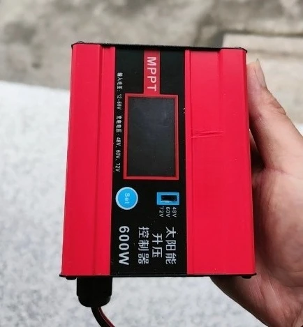 Контроллер MPPT солнечной зарядного устройства для электромобилей — 600 Вт/1200 Вт, 48–72 В, для свинцово-кислотных и литиевых батарей