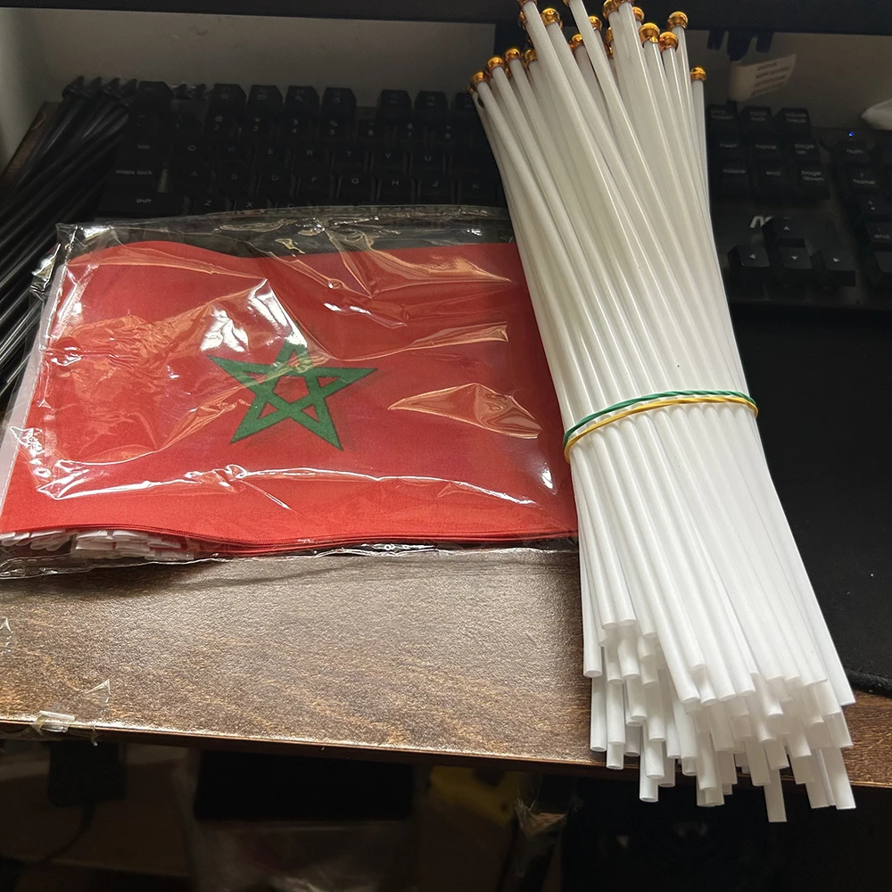 (SKY FLAG)Morocco Hand Flag 21*14cm Polyester Morocco Hand Waving Flags With Plastic Pole For Sports Activity Home Decoration