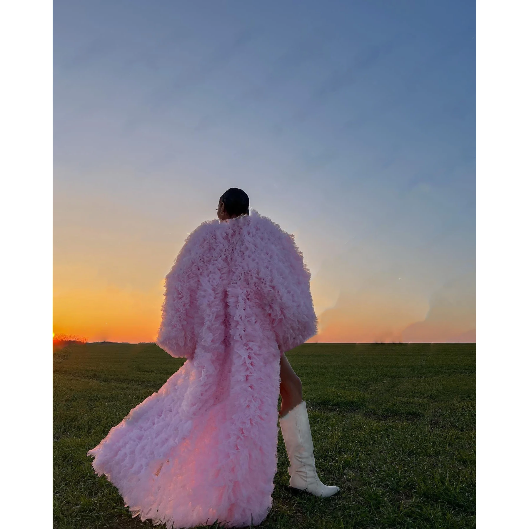 Fabulous Solid Long Women Jacket Pink Custom Made Color Size Photo Shoot Tulle Long Robes Jackets Women Full Sleeves Tierred