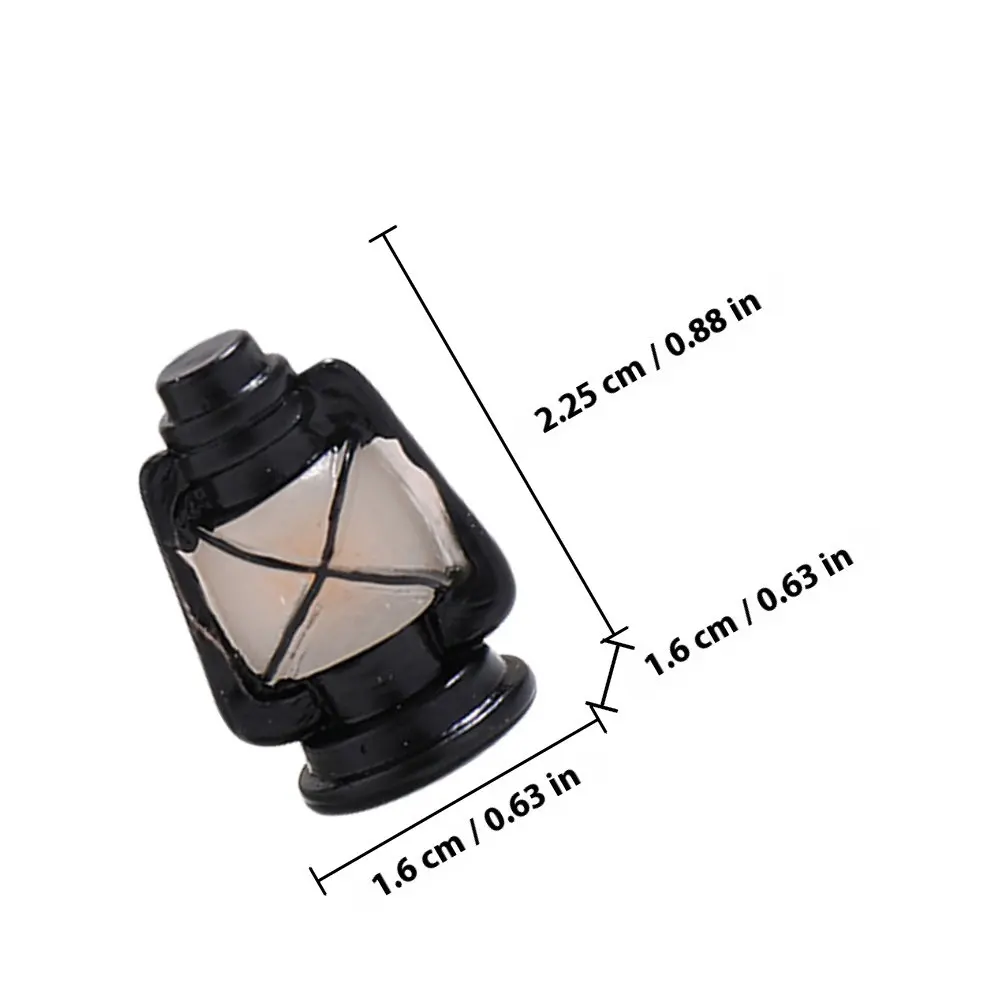 6Pcs Miniature Lantern Resin Vintage Style Decorative Small Hanging Lantern Ornaments Mini Accessory Decor