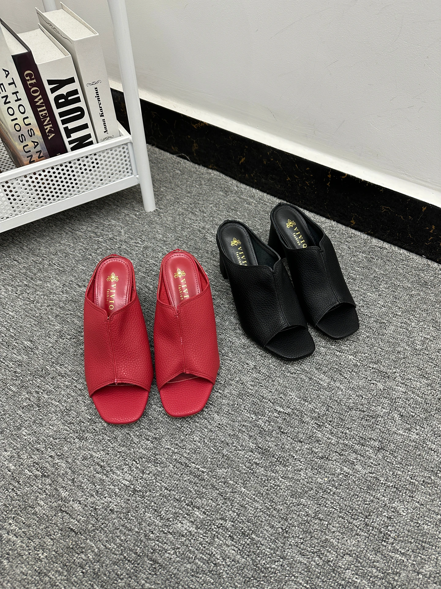 Comfortable Pure Color Sandals Women's Open Toe Thick Heel One Strap Slippers Soft Surface Wear Resistant Casual Slip-On Shoes
