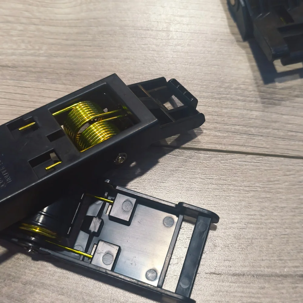 

10X CE841-60119 CE847-60110 ADF Hinge for HP M1130 M1132 M1136 M1212 M1213 M1214 M1216 M1217 M1218 M125 M126 M127 M128