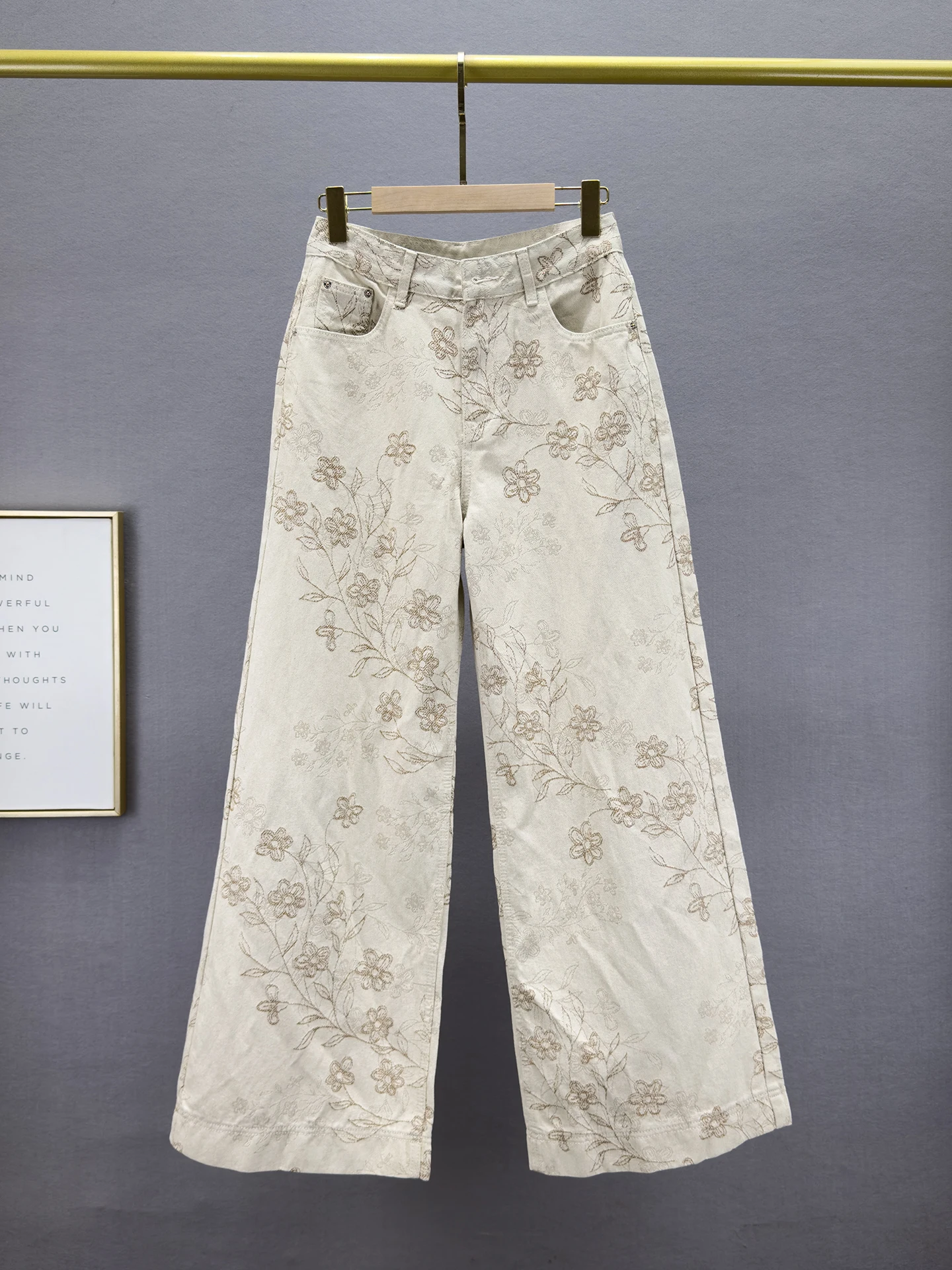

Retro Waed High Waist Embroidered Wide Leg Jeans Women's Loose Fit Slimming Spring 2026 Denim Pants Floral Pattern Casual L...
