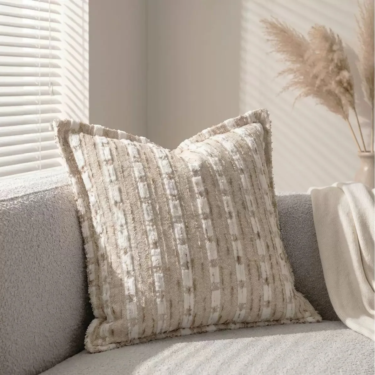Luxurious Modern Woven Raised Plush Texture Stripes Pillow Cover Soft Touch Polyester 45x45cm 1 Piece Pack