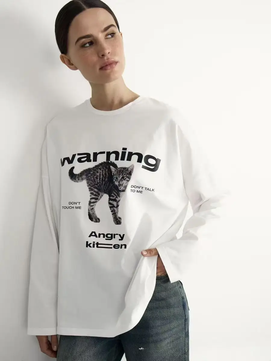 

Женская толстовка с длинным рукавом и круглым вырезом из 100% хлопка, свободного кроя, в уличном стиле, с принтом «Мультяшный сердитый котёнок», белая, повседневная, стильная