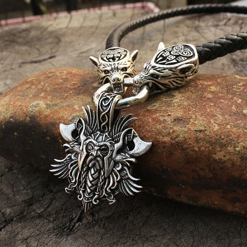 wolf head chain with odin pendant