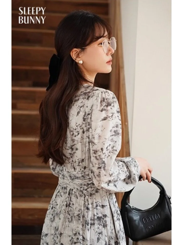 

Elegant Floral Print Chiffon Maxi Dress Long Sleeve Slim Fit A-Line Dress Vintage Tie Neck Flowy Dress for Women Spring Autumn