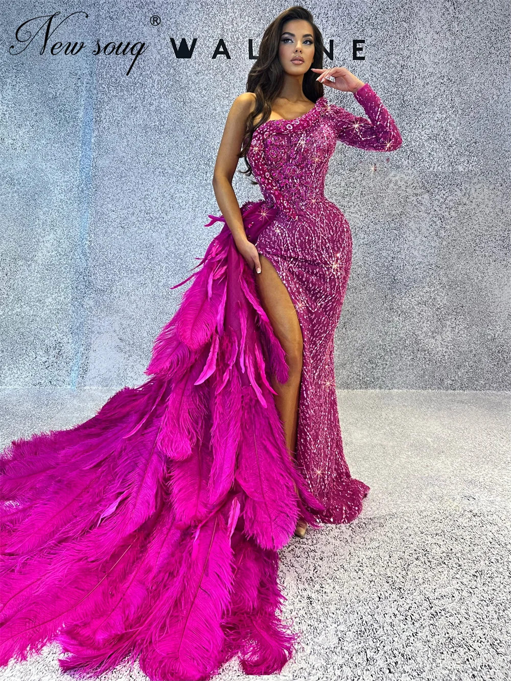 

Fuchsia One Shoulder Cocktail Dresses Slit Train Feathers Arabic Beaded Crystals Wedding Party Gowns Customized Evening Dress