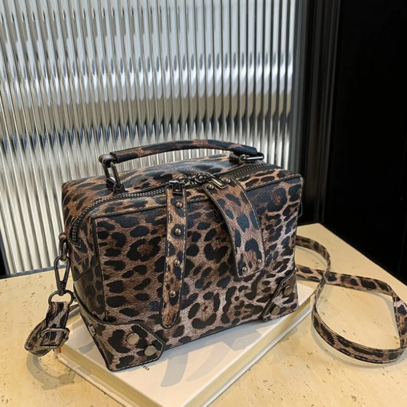 New Leopard Messenger Bag PU Leather Shoulder Women\'s Handbag High Quality Aesthetic CrossbodyBags for Women Trend 2024 Fashion