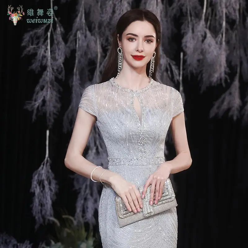 Prata cinza elegante lantejoulas até o chão sereia vestido de noite personalizado luxo frisado em torno do pescoço vestido de noite apertado