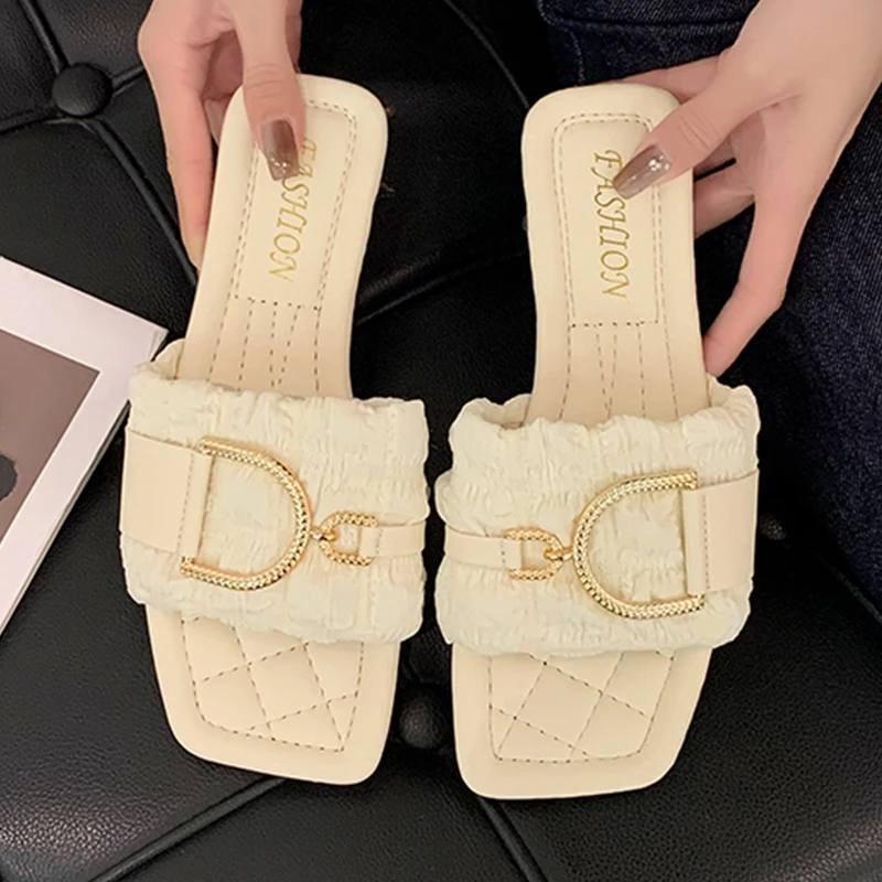 Summer Slippers Women Flat Luxury Brand Crystal Design Outdoor Beach Flip Flops Sandals Brand Slides Shoes Woman 2024 New Korean