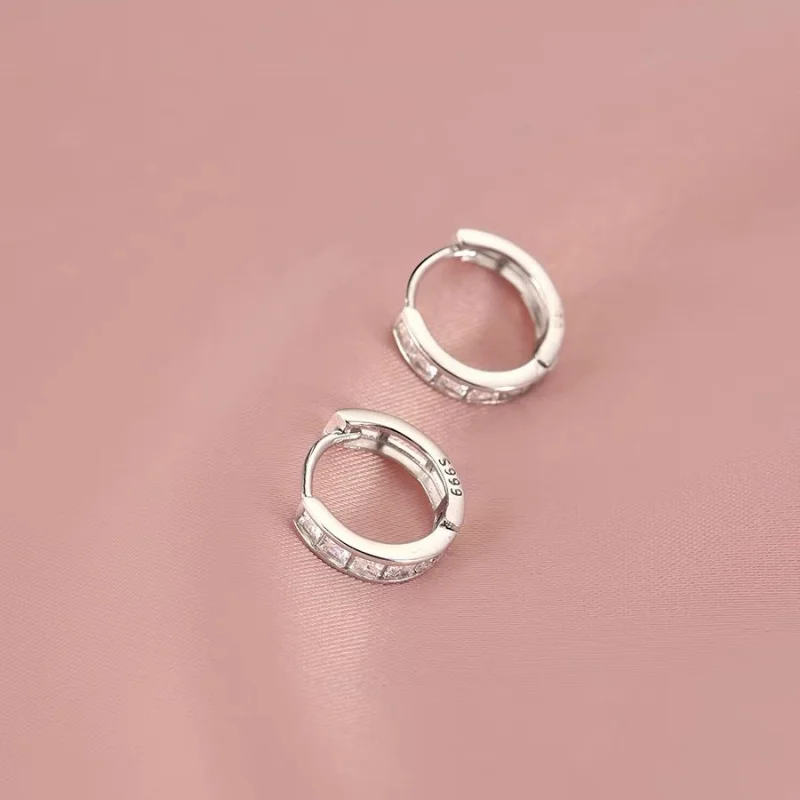 s999Sterling Silver Earrings Light Luxury Small Zircon EarringsinsCool Style Silver Ear Rings Dropshipping