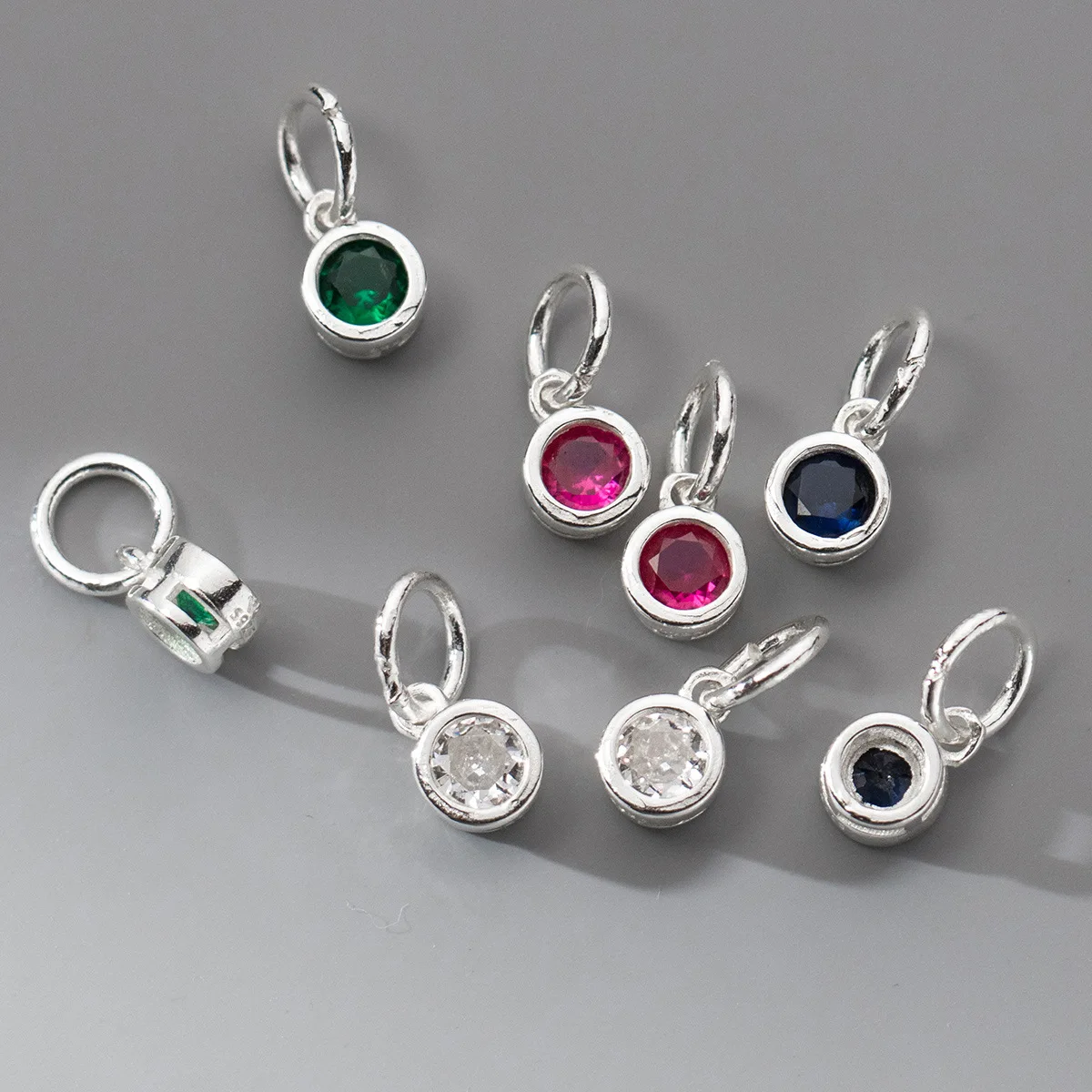 100% เงินแท้ 100% Accaccessories 5A Zircon รอบ Charm จี้สําหรับสร้อยข้อมือสร้อยคอ Key DIY วัสดุ Q0722