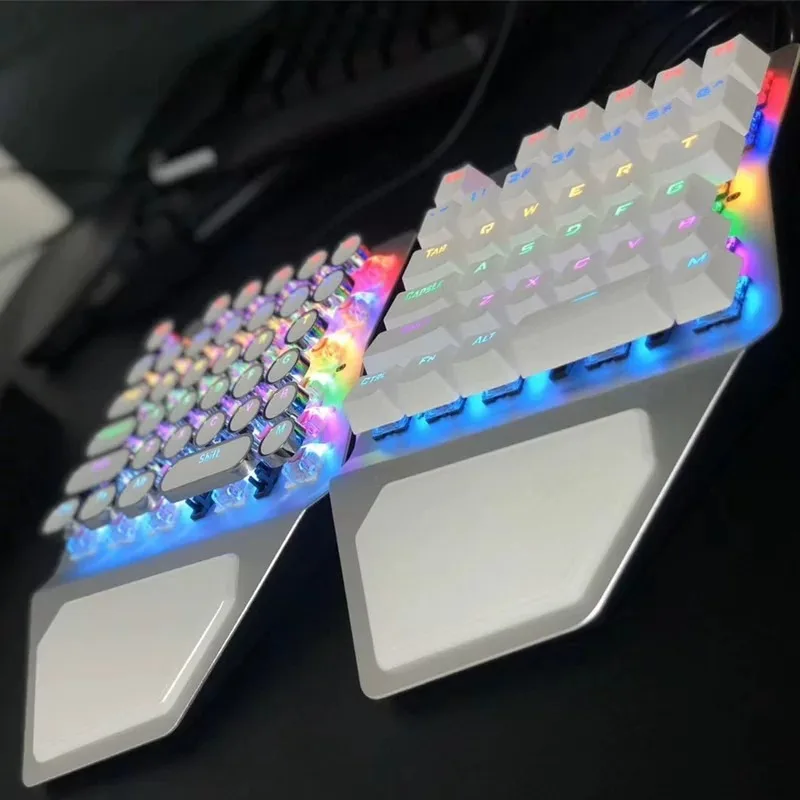 Customized Left-hand Keyboard V3 Mechanical Bass Wired 36 Key Gaming Specific Small Keyboard Suitable for E-sports Gifts