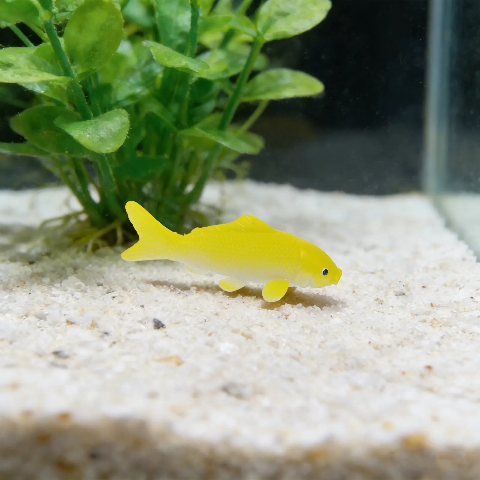 3pcs Fish Crafts Toys Realistic Plastic Fish Figurines Artificial Aquarium Decor Goldfish Ornament for Home Aquarium Pond