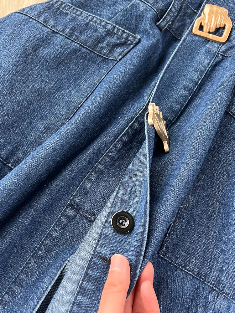 Robe en denim rétro pour femme, coupe boutonnée, taille creuse, coupe couvertes, mi-longue, revers en fibre, fente sur le genou, chaud, été
