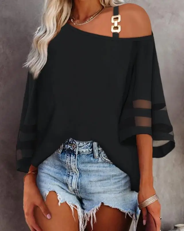 Blouses Casual Sheet Mesh Chain T-Shirt Women 2024 Summer New Fashion Contrast Mesh Cold Shoulder Bell Sleeve Versatile Tee Top