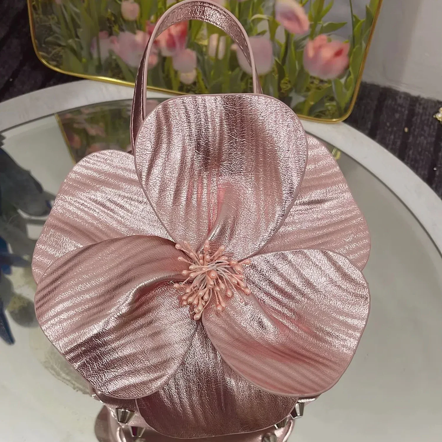 

Floral Petal Evening Bucket Bag - Detachable Chain Shoulder Purse, Cross-Border Women's Designer Handbag for Gala Events