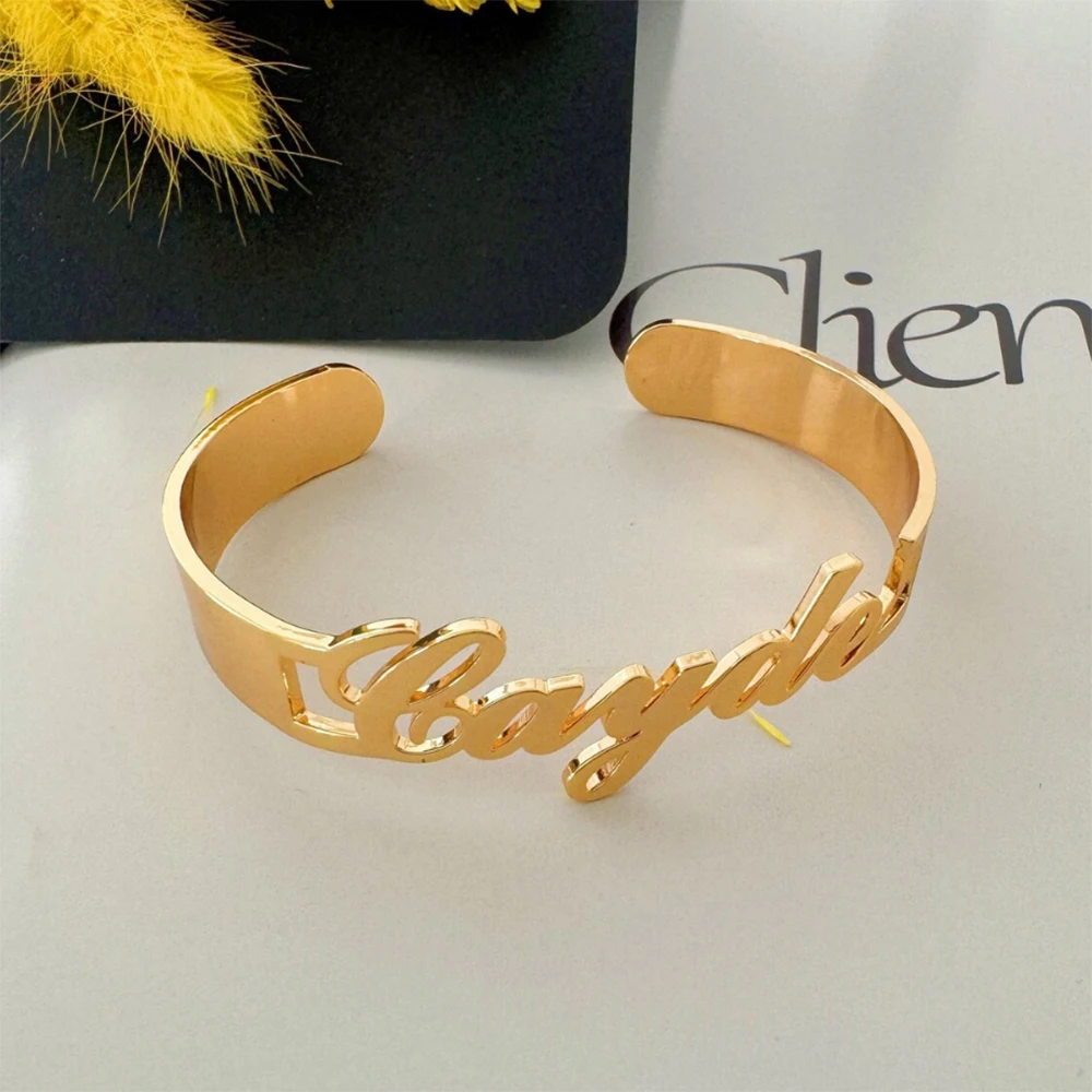 الفولاذ المقاوم للصدأ اسم مخصص سوار شعبي، النمط الأوروبي والأمريكي قابل للتعديل الملحقات سوار رائع