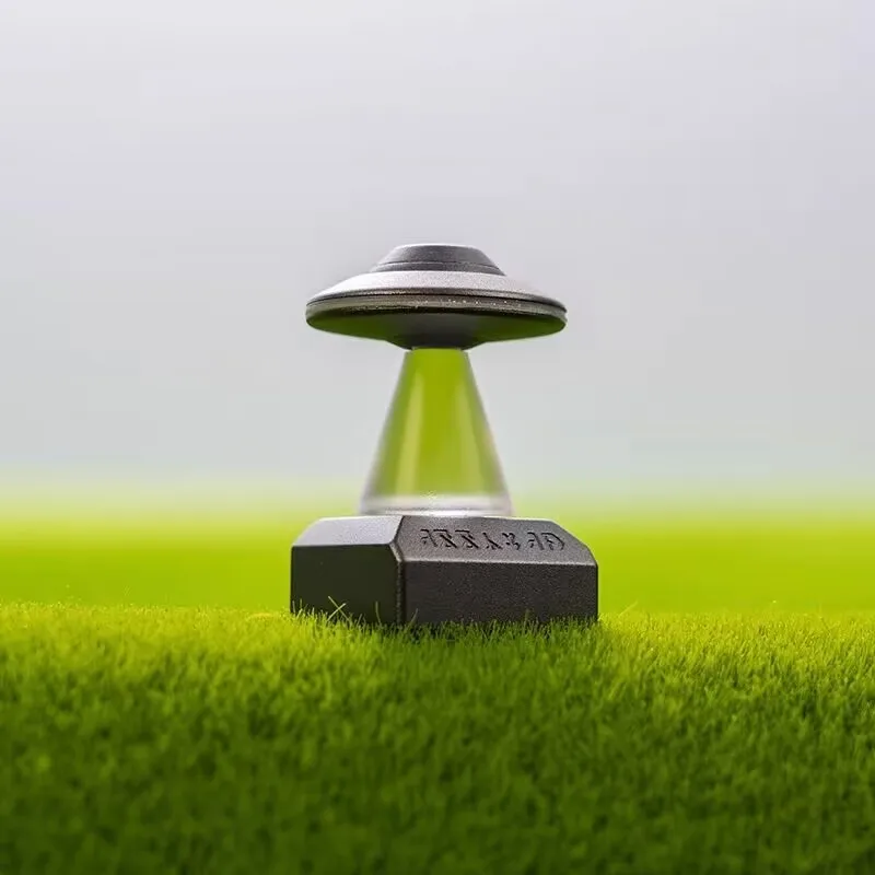 

Creative UFO Alien Flying Saucer Keycaps Mechanical Keyboard Black Tech Esc Keycaps Computer Office Accessories Mouse Keyboard