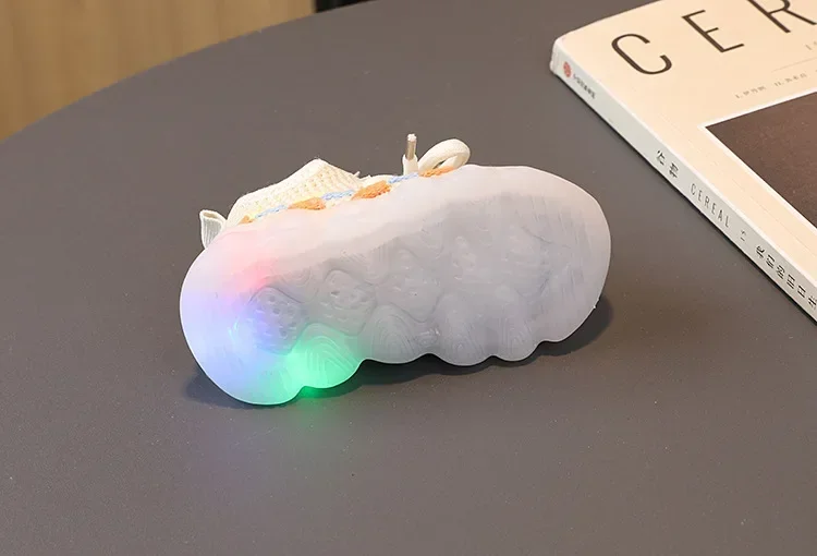 Mode kinder Leuchtende Turnschuhe LED Blinkende Schuhe für Mädchen Baby Casual Schuhe Frühling Herbst Heißer Verkauf Kleinkind Sport Schuhe – Detail 8