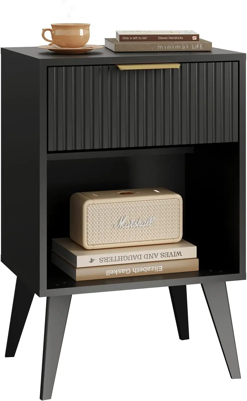 

Современная прикроватная тумбочка с рифленой отделкой, выдвижным ящиком и открытой полкой, черная, на деревянных ножках, для гостиной и спальни