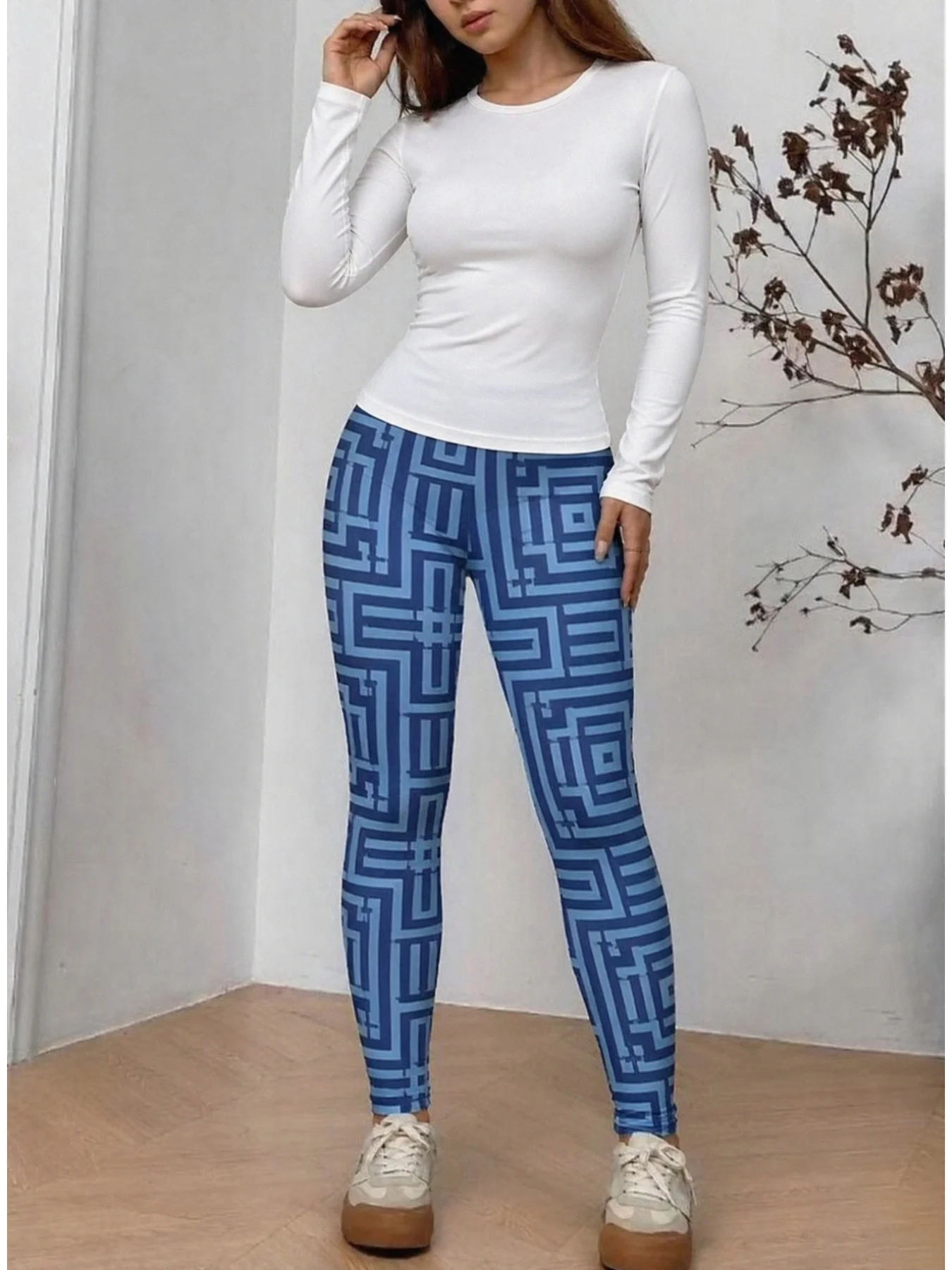 Women's Solid Color round Neck Long Sleeve T-Shirt And Geometric Pattern Elastic Waist Long Pants Business Casual Outfit Set