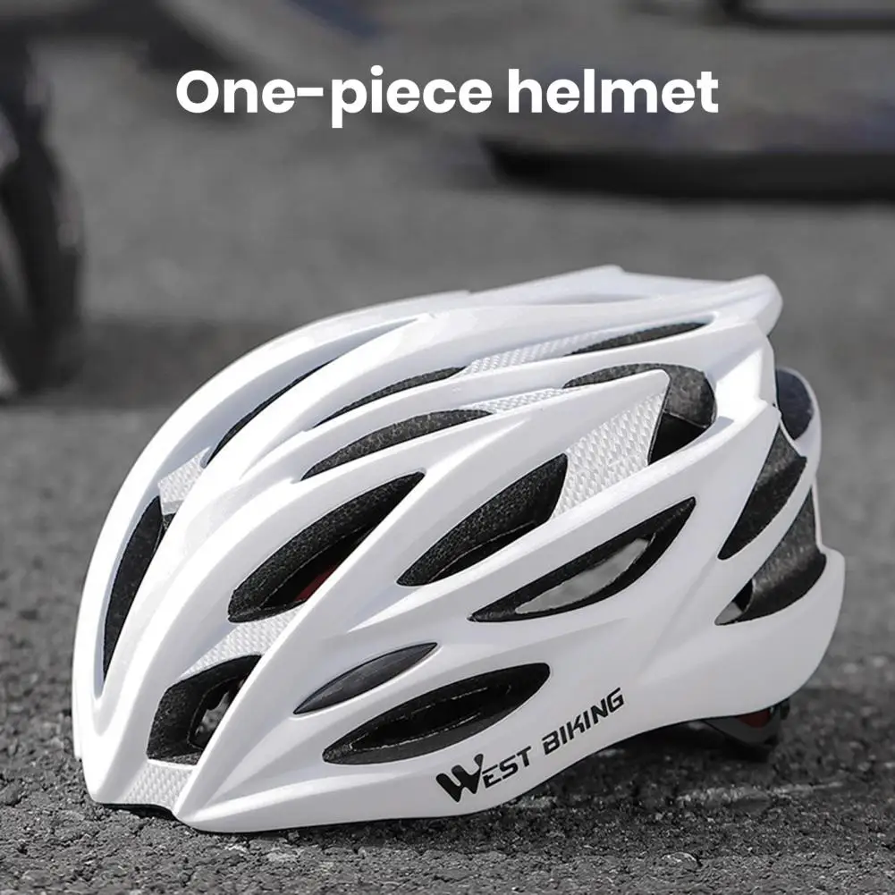 Bicycle Helmet Sports Helmet Ultralight Mtb Bike Helmet with High Density Eps Buffer Breathable Lining for Men Women for Outdoor