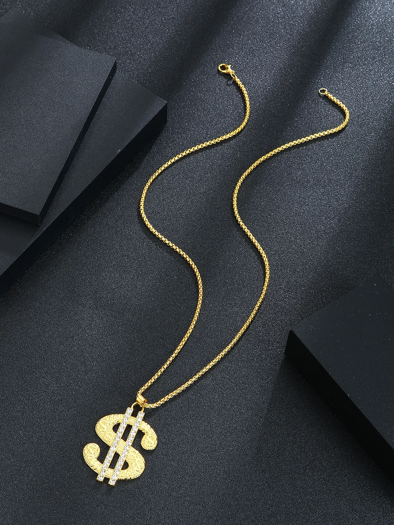 1 exaggerated Euro-American fashion dollar sign pendant necklace, Hip Hop dollar sign pendant, zinc alloy sweater chain, birthda