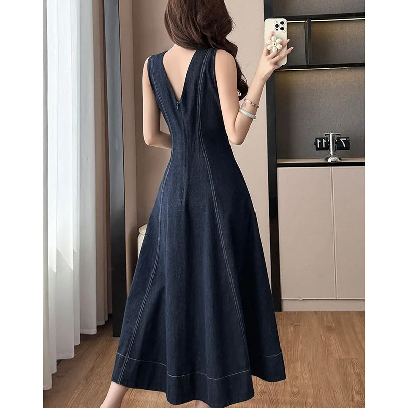 Women's Dark Denim Sleeveless Maxi Dress V Neck Contrast Fashion A-Line Flowy Casual Denim Dress for Summer Vintage Vacation2026