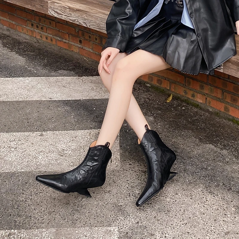 Bottes courtes en cuir véritable pour femmes, talon épais, chaussures pour dames, rinçage, salle de bain, automne, 2024