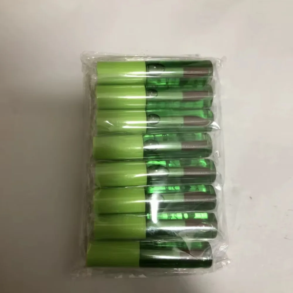 Lip Gloss Waterproof Long-term Moisturizing Non-stick Cup Non-fading Liquid Green Packaging Lip Gloss not easy to stick to cup