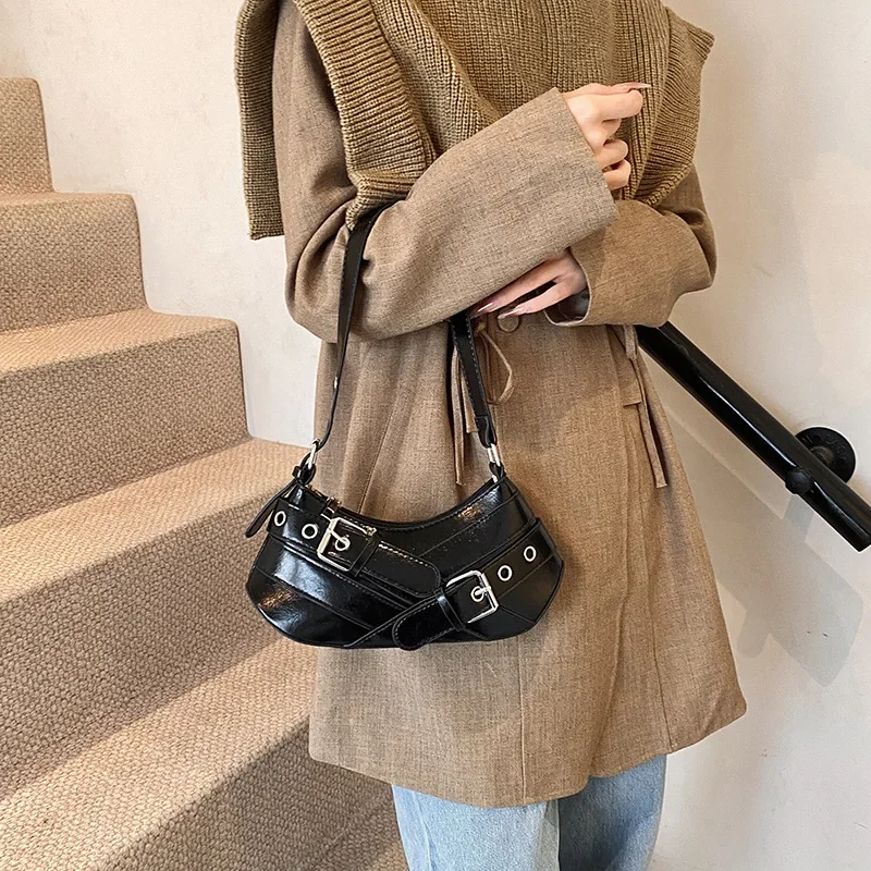 القوطية الشرير Y2K حقائب كتف للنساء موضة بولي Leather جلد السيدات تحت الإبط حقيبة تصميم خمر حقائب اليد النسائية محفظة صغيرة