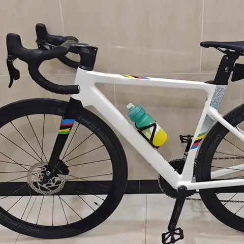 बाइक फ्रंट फोर्क सजावटी स्टिकर यूसीआई रेनबो साइकिल फोर्क डीकल वाटरप्रूफ स्क्रैच रेसिस्टेंट साइकलिंग फोर्क स्टिकर 10 best sales विशेष बाइक स्टिकर - №10