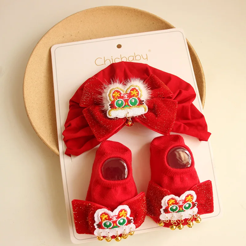 0-12 Months Newborn Cute Red Tiger\'s Head Hat Baby Socks Combination Set Warm Cotton Winter Full Moon New Year Red Fetal Hat