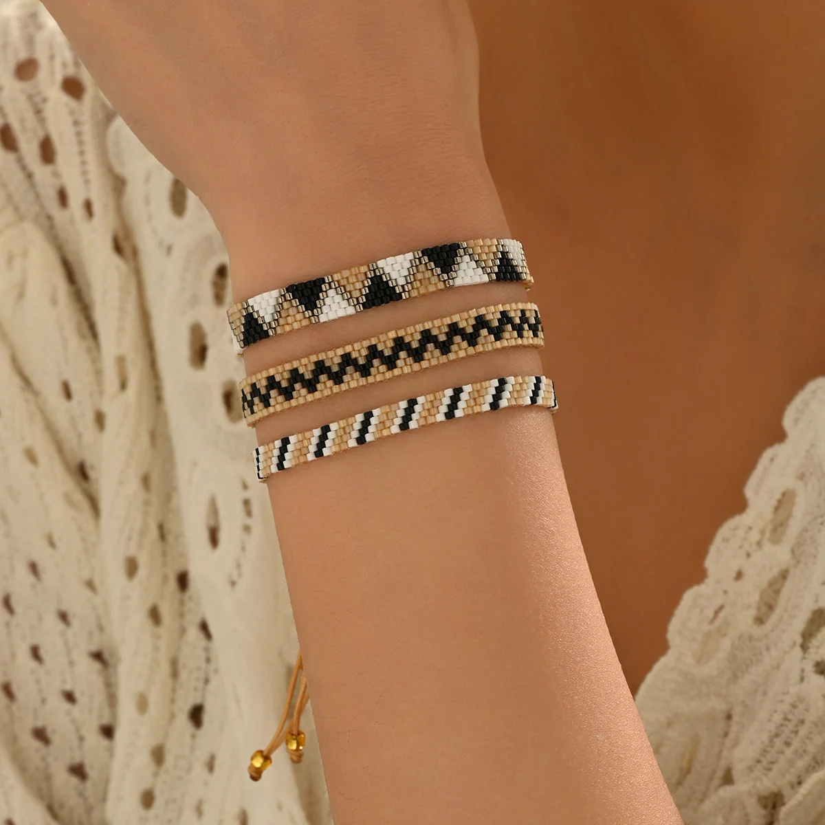 ZHONGVI Weaved Bohemian Geometric Design Bracelet Set Handmade Friendship Miyuki Seed Bead Bracelet Shiny Loom Bead Jewelry